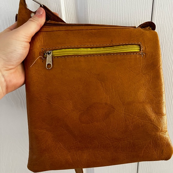 Moroccan pure leather crossbody purse - Picture 2 of 10